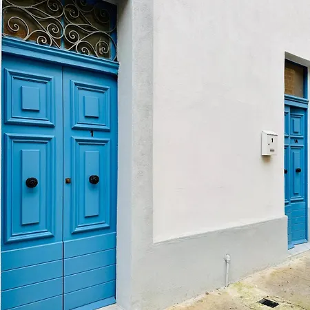 Entire 2-bedroom House Near Valletta - Maltese Traditional For Families & Couples (adults Only) Holiday home *