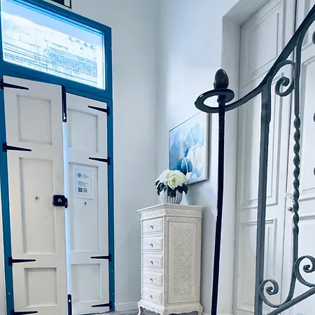 Entire 2-bedroom House Near Valletta - Maltese Traditional For Families & Couples (adults Only) * Msida