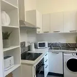 Holiday home Very 2-bedroom House Near Valletta - Yellow - Perfect For Discovering Malta - Bus Stops Outside & Adjoining Cafeteria (adults Only) Msida