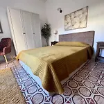 Very 2-bedroom House Near Valletta - Yellow - Perfect For Discovering Malta - Bus Stops Outside & Adjoining Cafeteria (adults Only) 度假居 姆西达