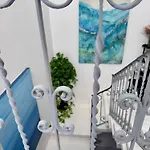 Very 2-bedroom House Near Valletta - Yellow - Perfect For Discovering Malta - Bus Stops Outside & Adjoining Cafeteria (adults Only) Msida