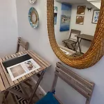 度假居 Very 2-bedroom House Near Valletta - Yellow - Perfect For Discovering Malta - Bus Stops Outside & Adjoining Cafeteria (adults Only)