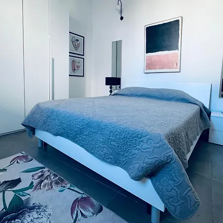 2-bedroom Very House Near Valletta 'yellow' - Perfect For Discovering Malta - Bus Stops Outside & Adjoining Cafeteria (adults Only) *