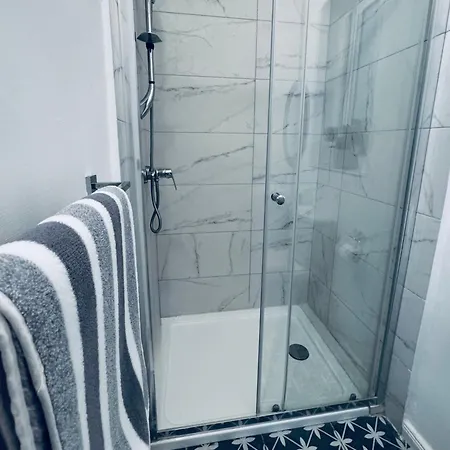 Entire 2-bedroom House Near Valletta - Maltese Traditional For Families & Couples (adults Only) * Msida