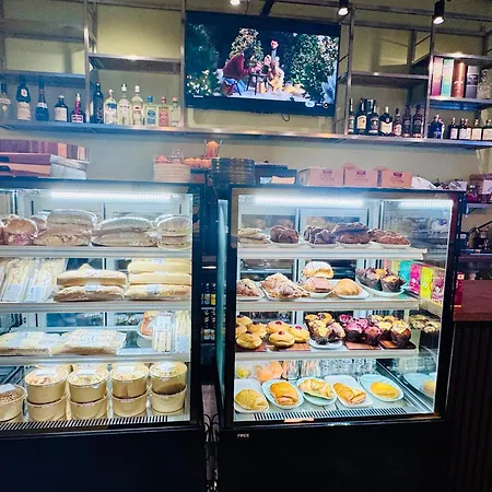 Very 2-bedroom House Near Valletta - Yellow - Perfect For Discovering Malta - Bus Stops Outside & Adjoining Cafeteria (adults Only) * Msida