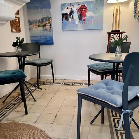 Hébergement de vacances 2-bedroom House 'yellow' Near Valletta Centre, Bus Stops Outside & Cafeteria, Czesc, Witaj Na Malcie! (adults Only) *
